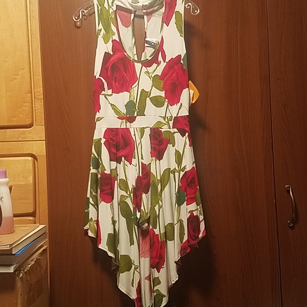 Rose short jumper